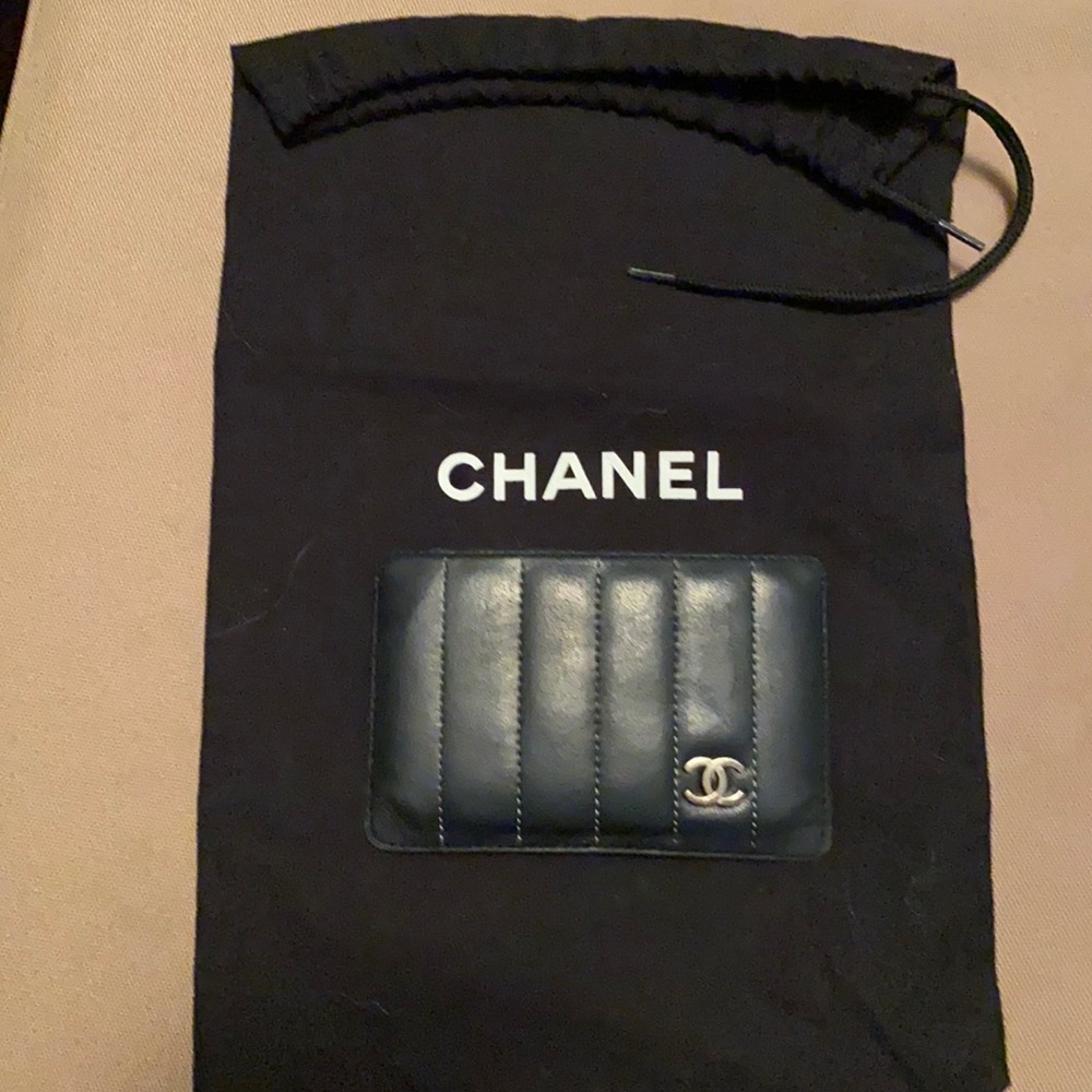 Chanel Lambskin Vertical Quilted Card Holder